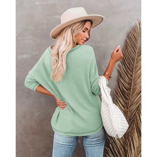CD | Tricou la modă și minimalist