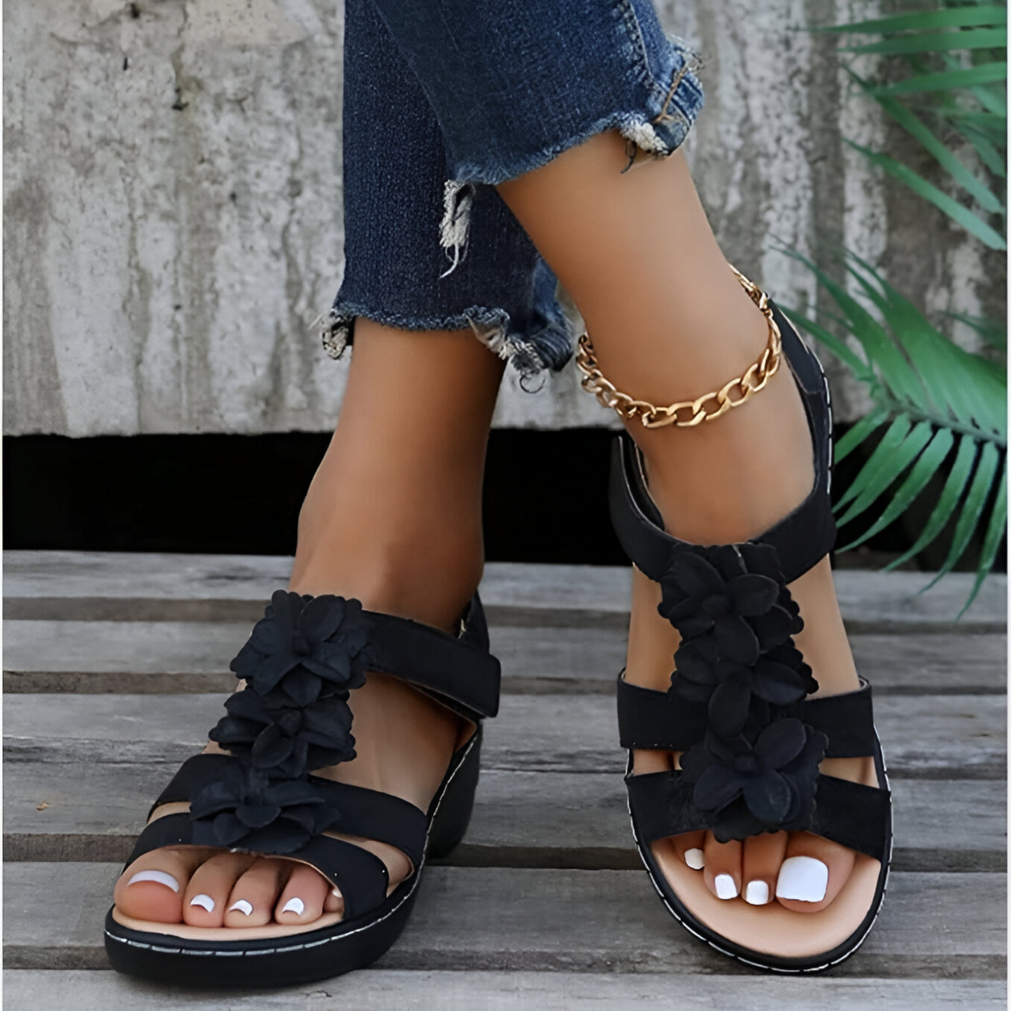 CD | Sandale cu toc wedge, farmec retro și suport ortopedic