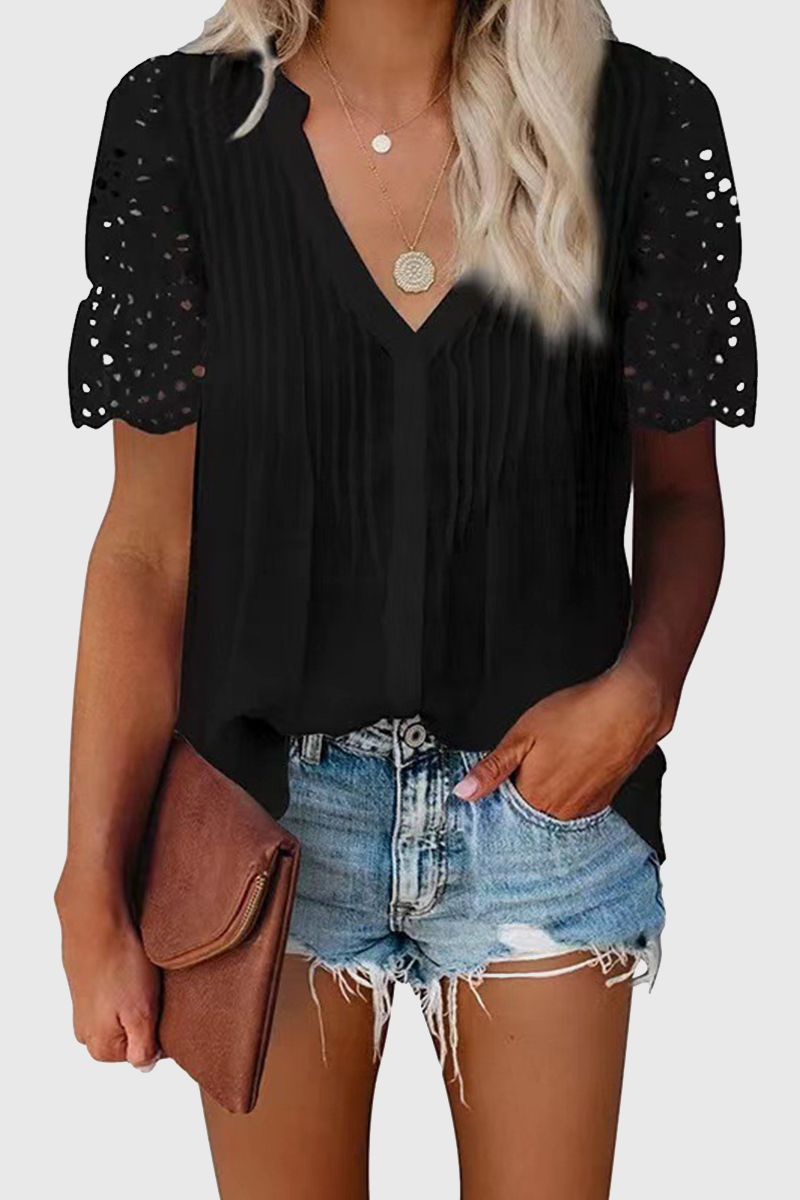 CD | Tricou elegant și aerisit