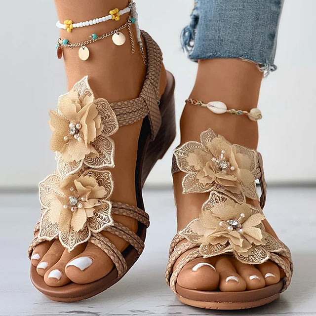 CD | Sandale wedge cu ornamente florale