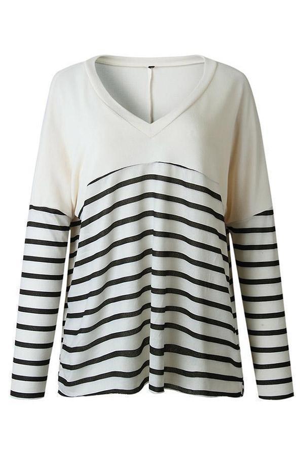 CD | Tricou general la modă și minimalist