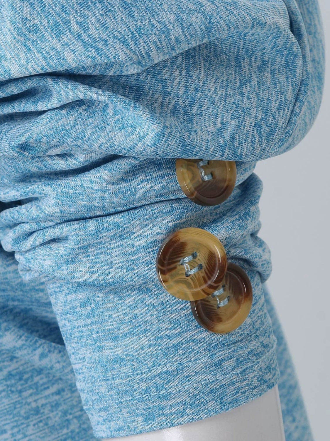 CD | Tricou clasic și elegant