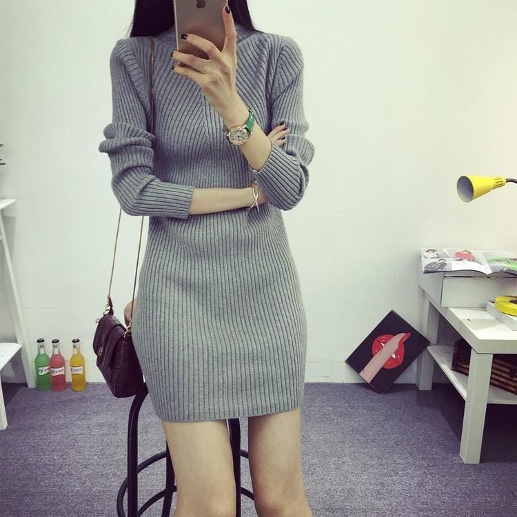 CD | Rochie mini tricotată cu gât rotund
