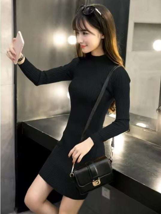 CD | Rochie mini tricotată cu gât rotund