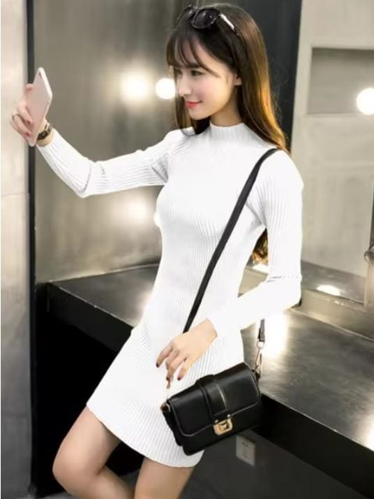 CD | Rochie mini tricotată cu gât rotund