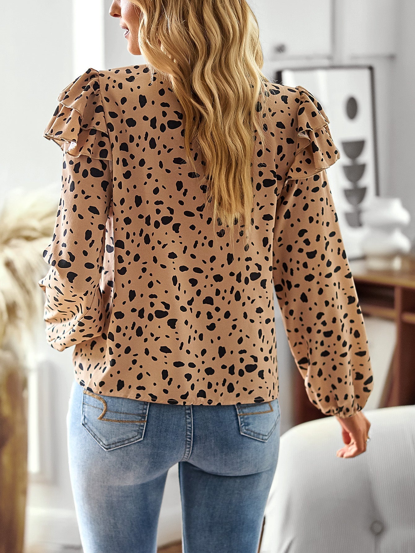 CD | Tricou fără efort și elegant