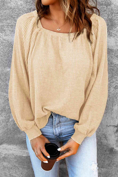 CD | Tricou fără timp și elegant