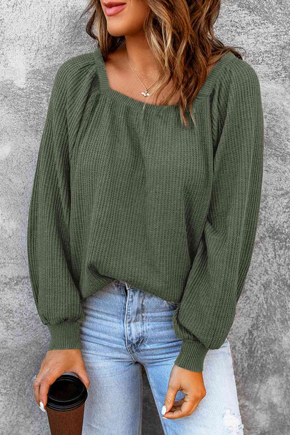 CD | Tricou fără timp și elegant