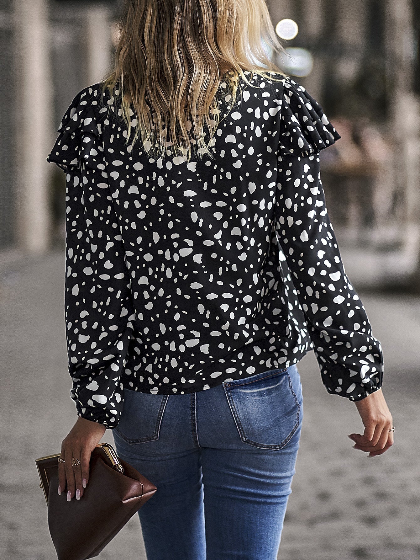 CD | Tricou fără efort și elegant