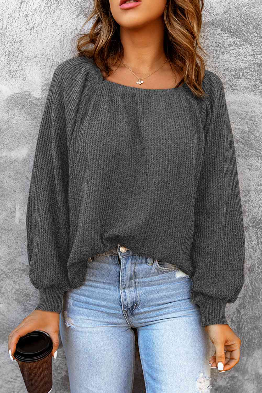CD | Tricou fără timp și elegant