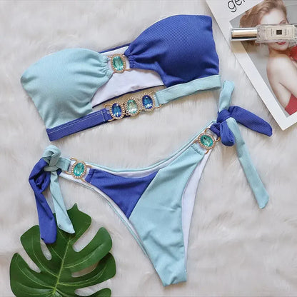 CD | Bikini trendy și ușor