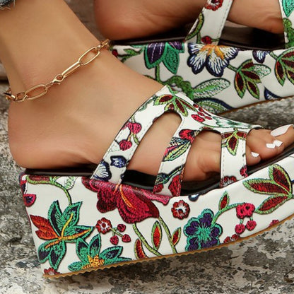 CD | Sandale cu decupaj floral peep toe