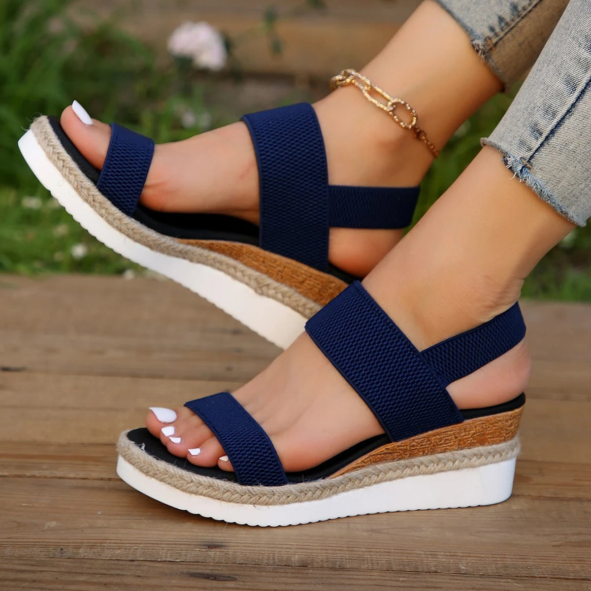 CD | Sandale cu pană elegante și casual